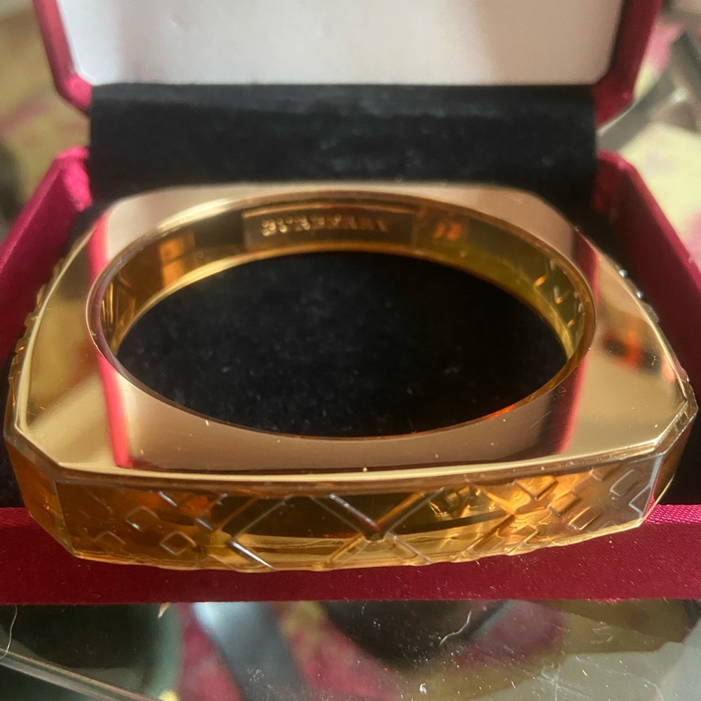 Burberry gold coloured lucite check bangle bracelet